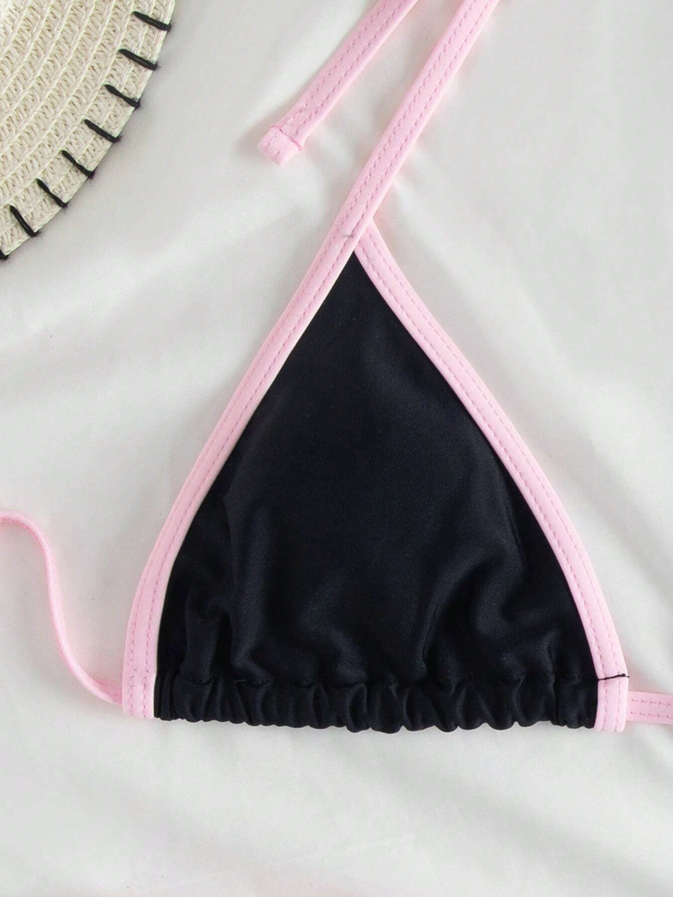 Bikini Sexy Con Lazo y Ribete en Contraste Negro y Rosa