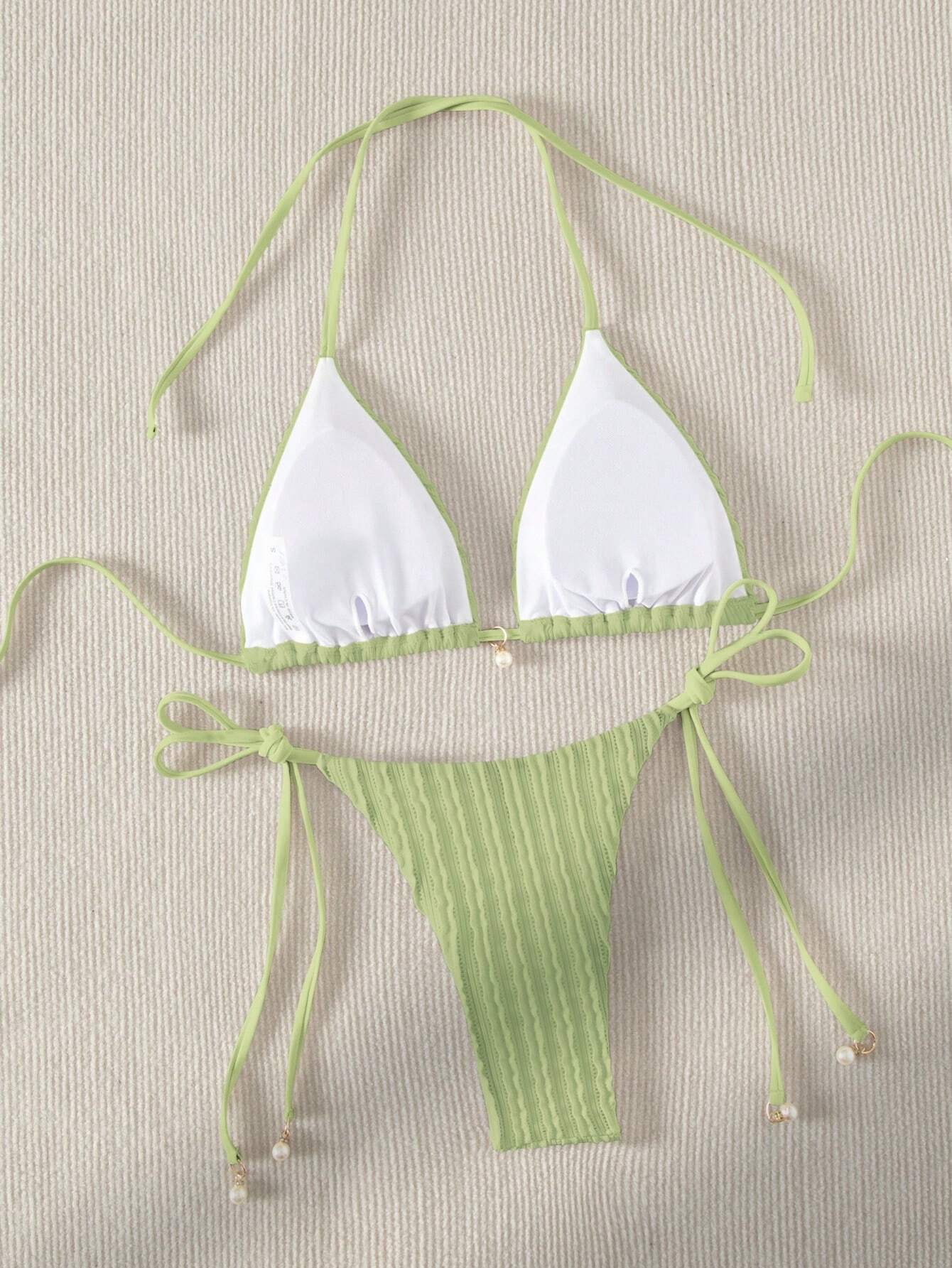 Bikini Con Detalles de Perlas y Ajuste Perfecto Verde
