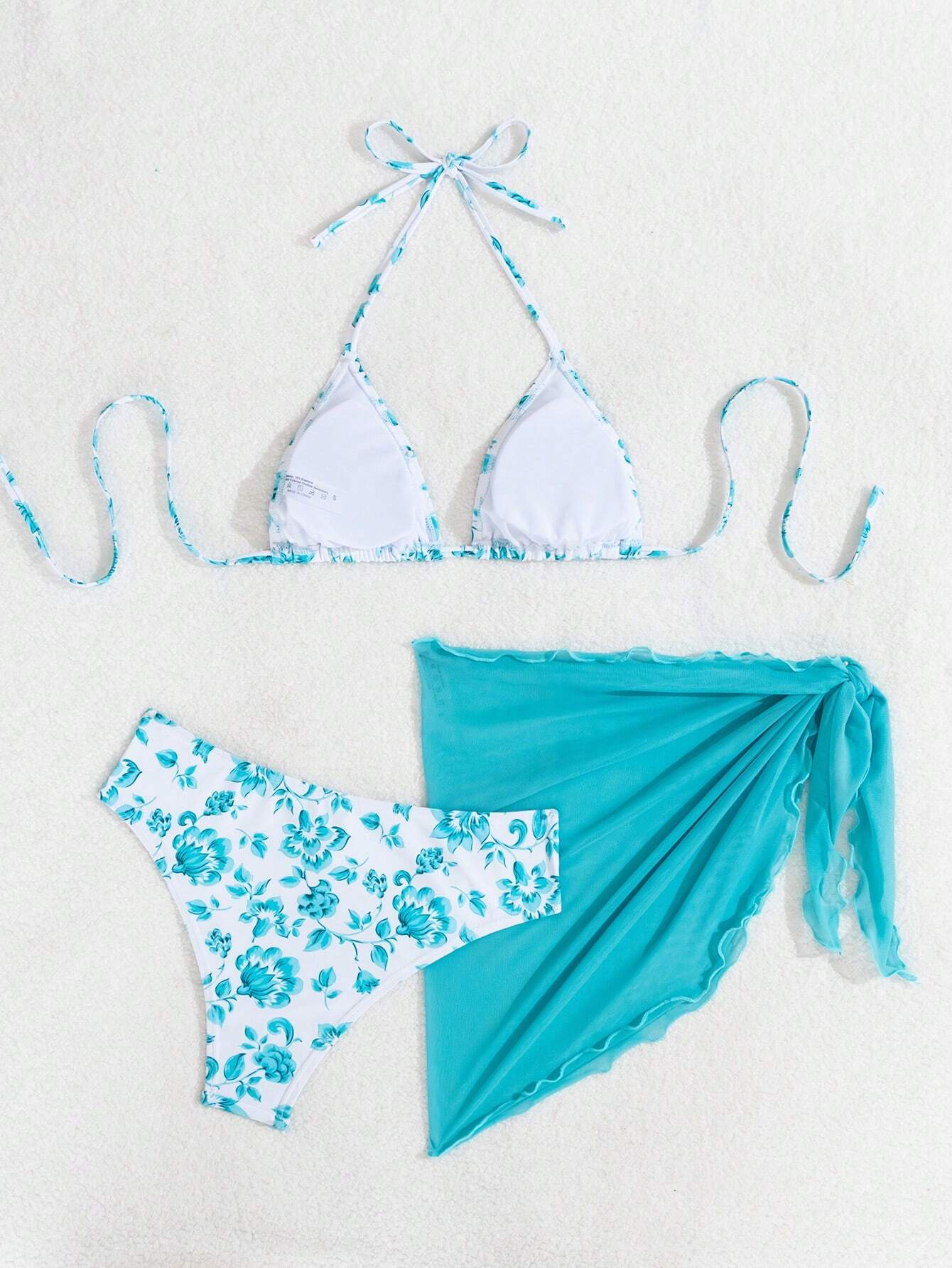 Bikini Halter Floral Verde Menta con Pareo a Juego