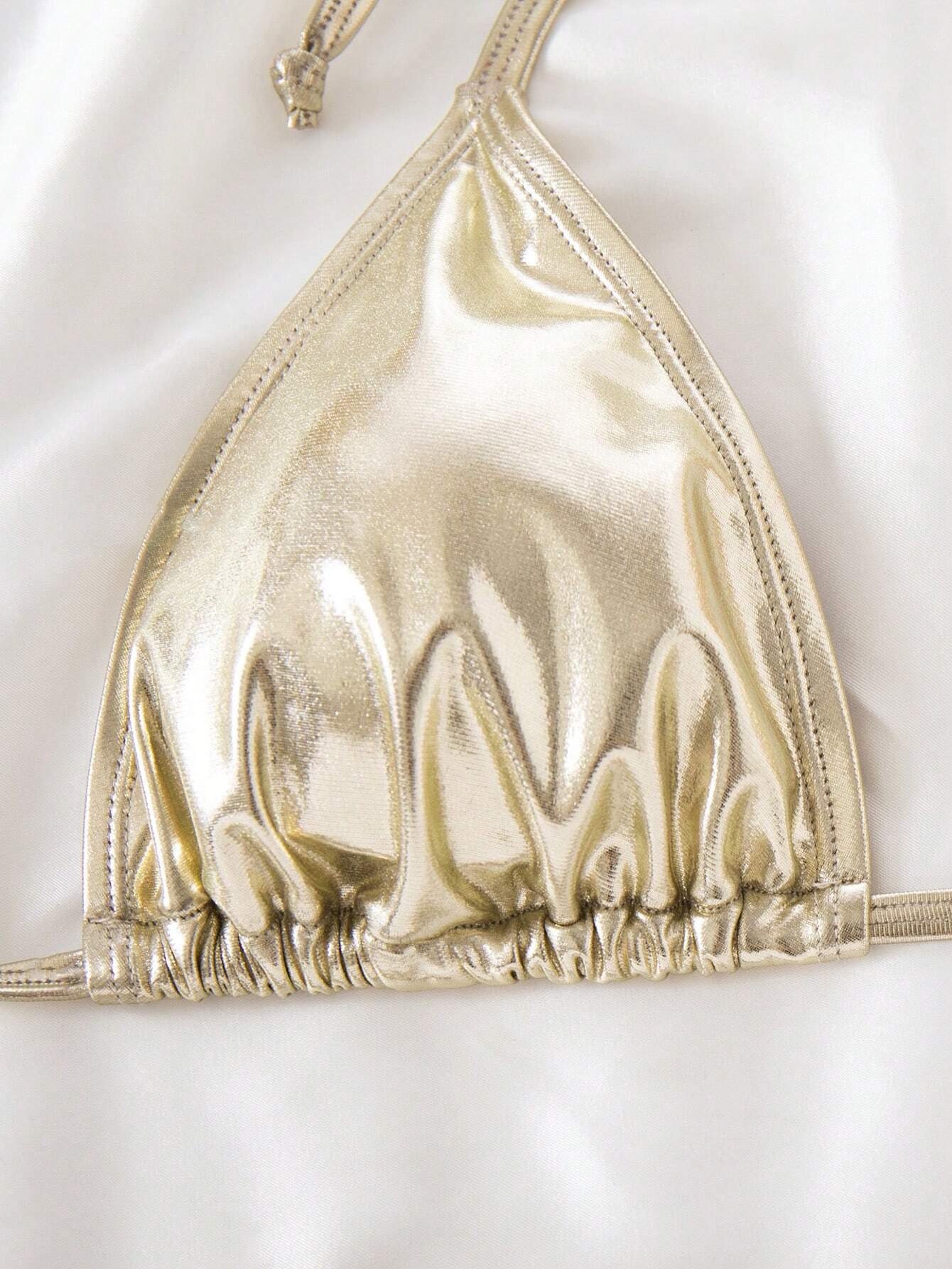 Bikini Metálico Dorado Halter con Lazo Lateral