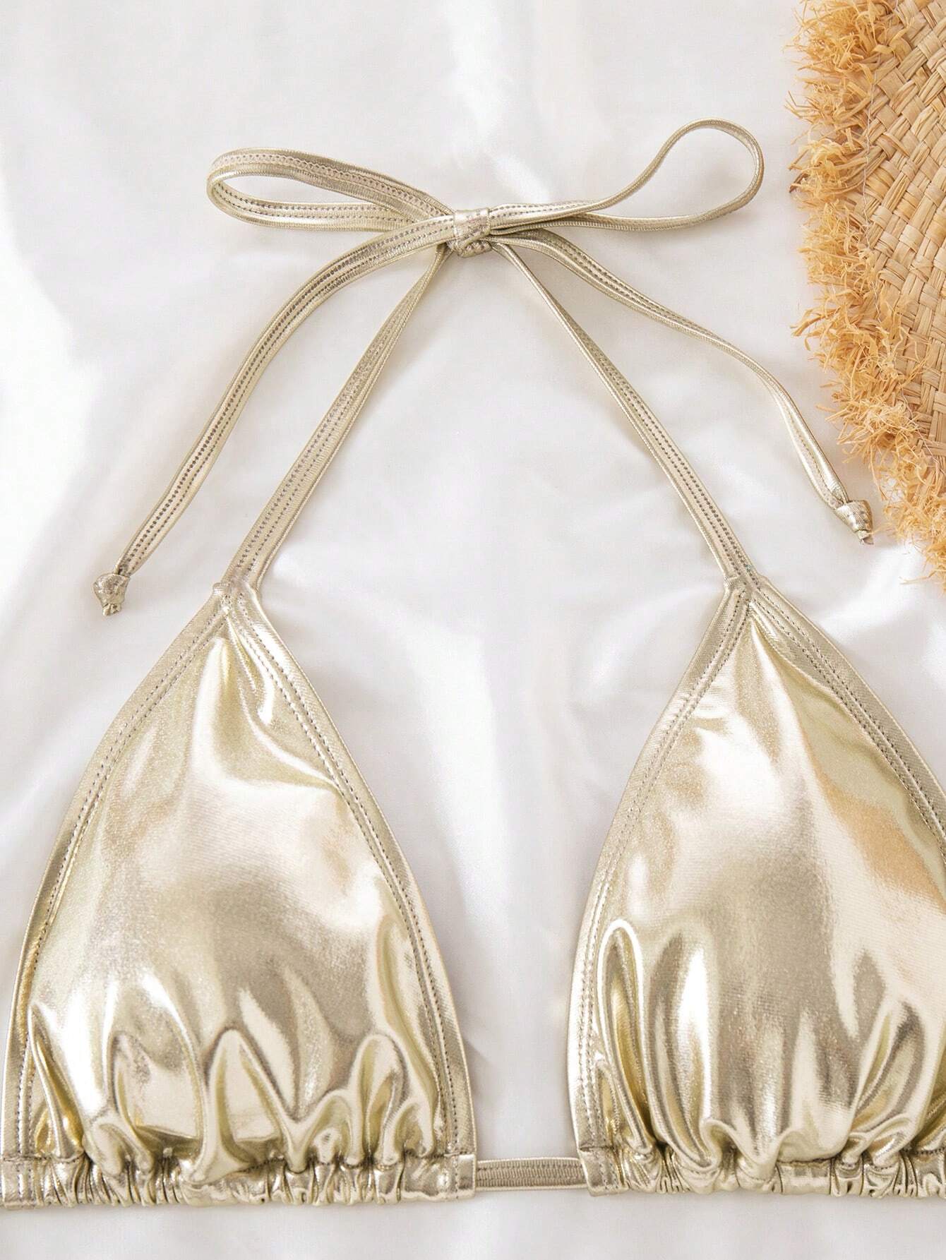 Bikini Metálico Dorado Halter con Lazo Lateral
