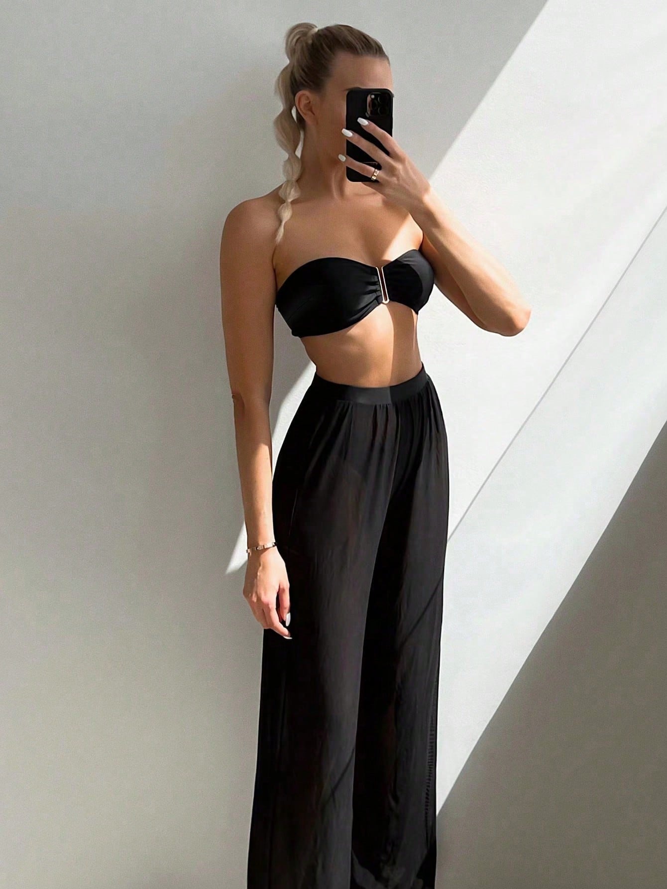 Set De Bikini Negro De Tres Piezas Con Bandeau Y Pantalón Transparente De Cintura Alta