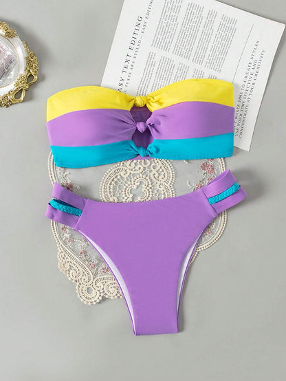 Bikini Bandeau Multicolor Pastel con Detalle Trenzado