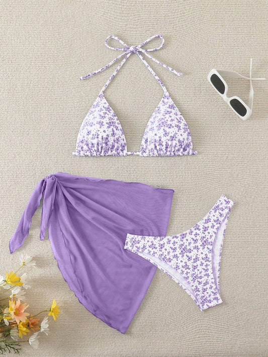 Bikini Con Pareo y Estampado Floral Lila