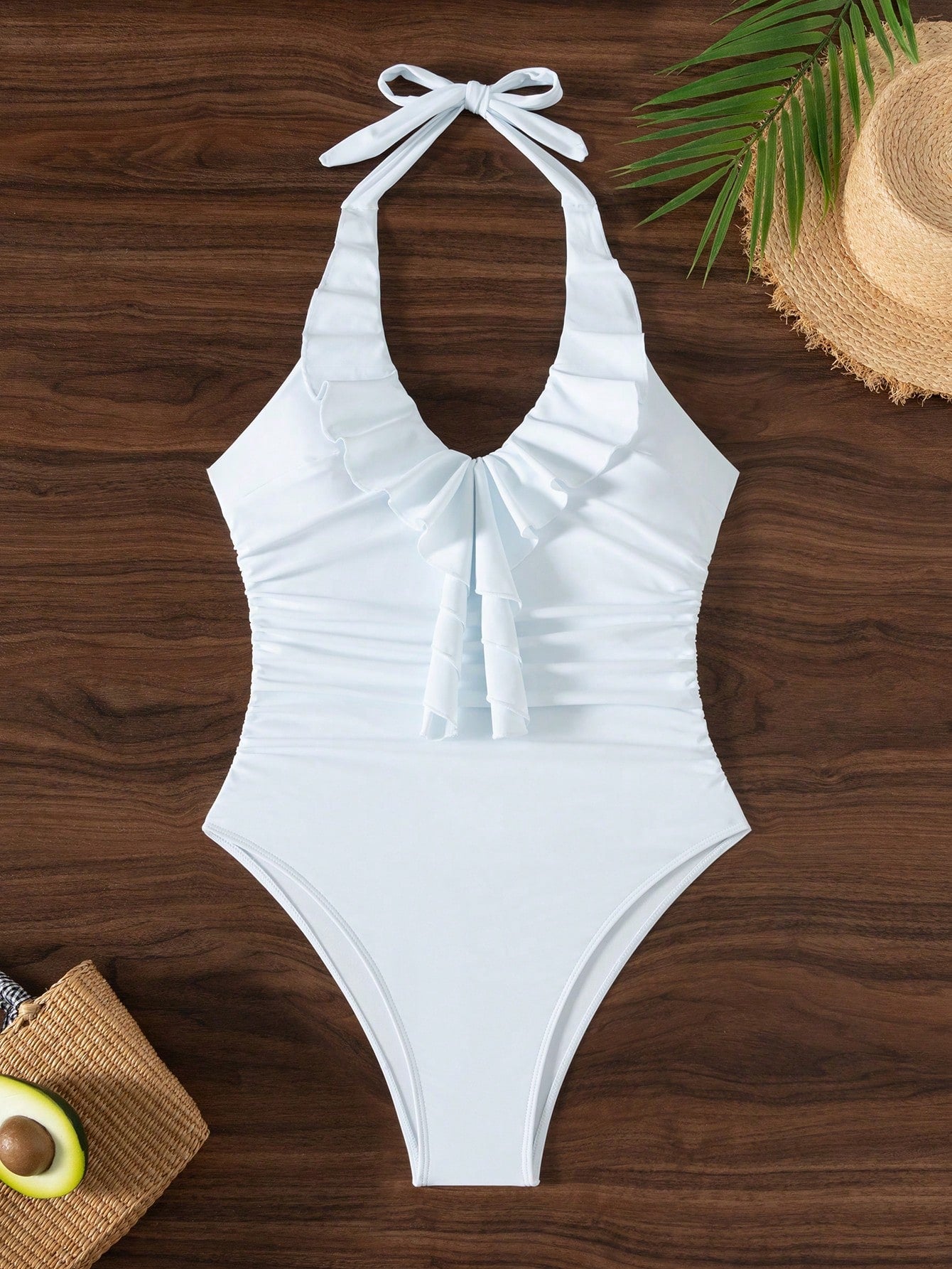 Traje De Baño Enterizo Blanco Con Volantes Y Escote Halter