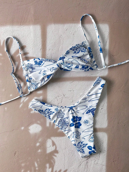 Bikini Bohemio Corte Alto Azul Y Blanco Con Estampado Floral Azul